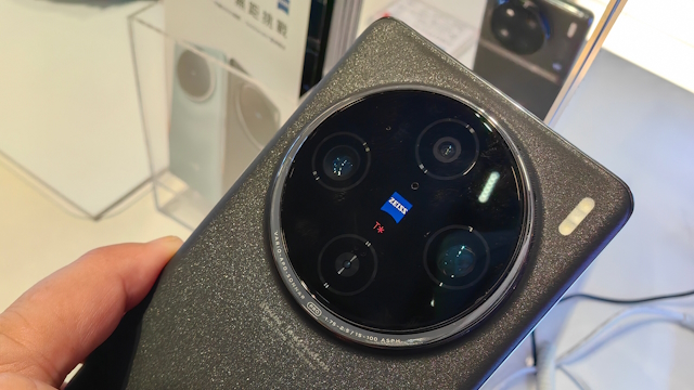 2023年最強カメラスマホ「vivo X100 Pro」の人気を台湾で見た